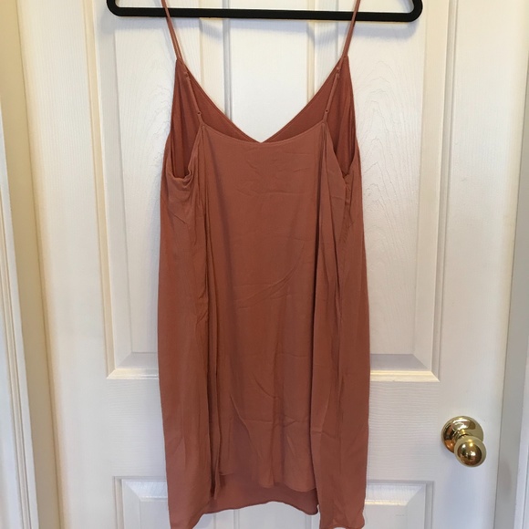 Aritzia Vivienne Dress (in Canyon Rose) - Picture 3 of 4